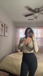 Do my leggings turn daddy on?