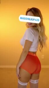 What kind of tip would you leave me if I was your server? 😇😘