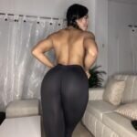 Hottie back and black yoga pants